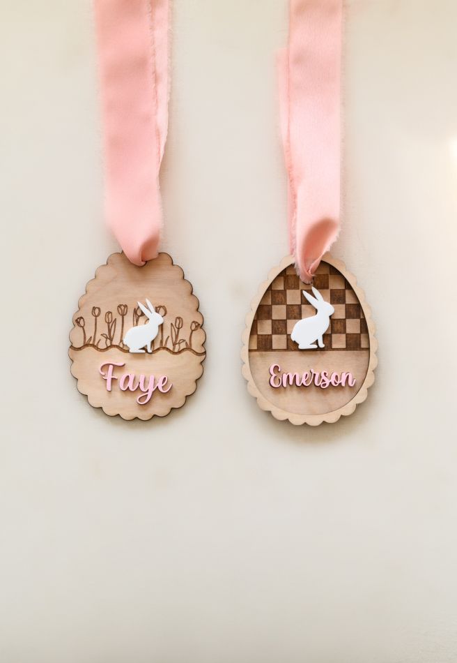 Scalloped Checkered Easter Tag