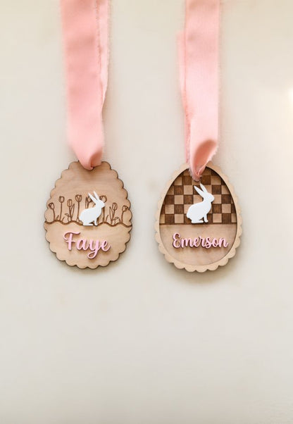 Scalloped Tulip Easter Tag