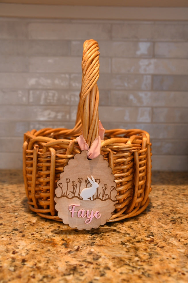 Scalloped Tulip Easter Tag